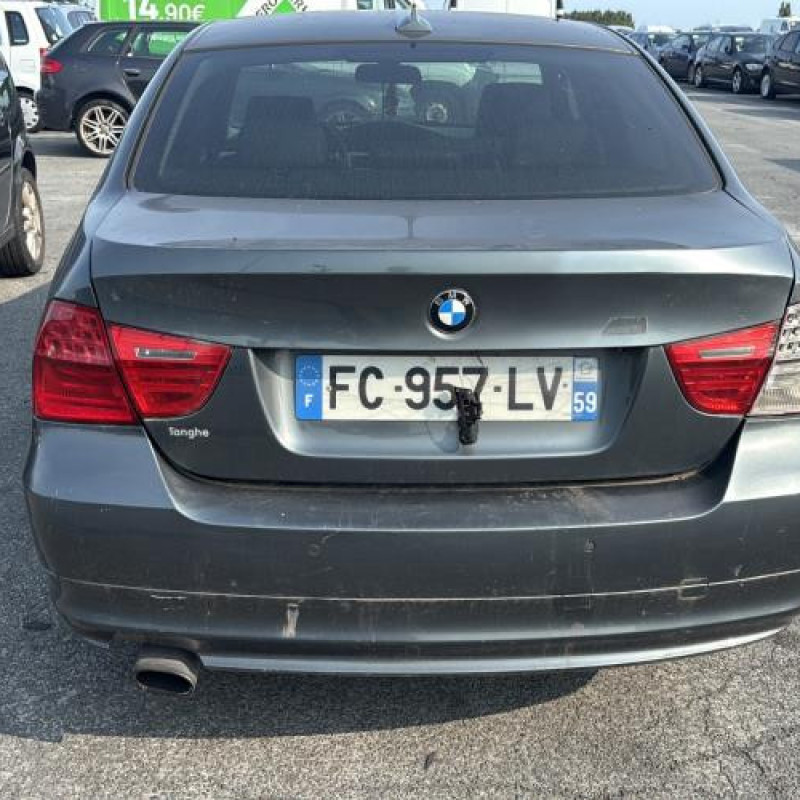 Serrure avant gauche BMW SERIE 3 E90 Photo n°9