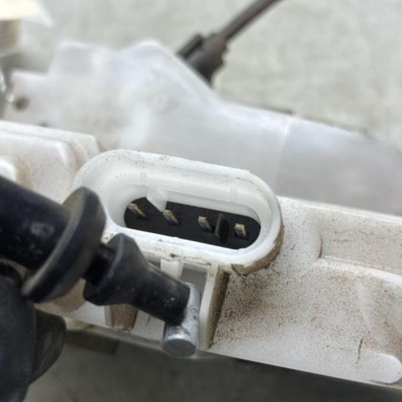 Serrure avant droit CITROEN C3 1 Photo n°5