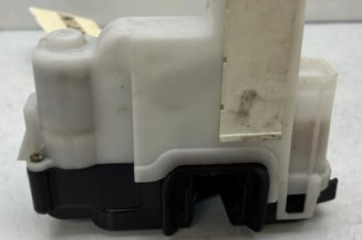 Serrure avant droit FIAT 500 2