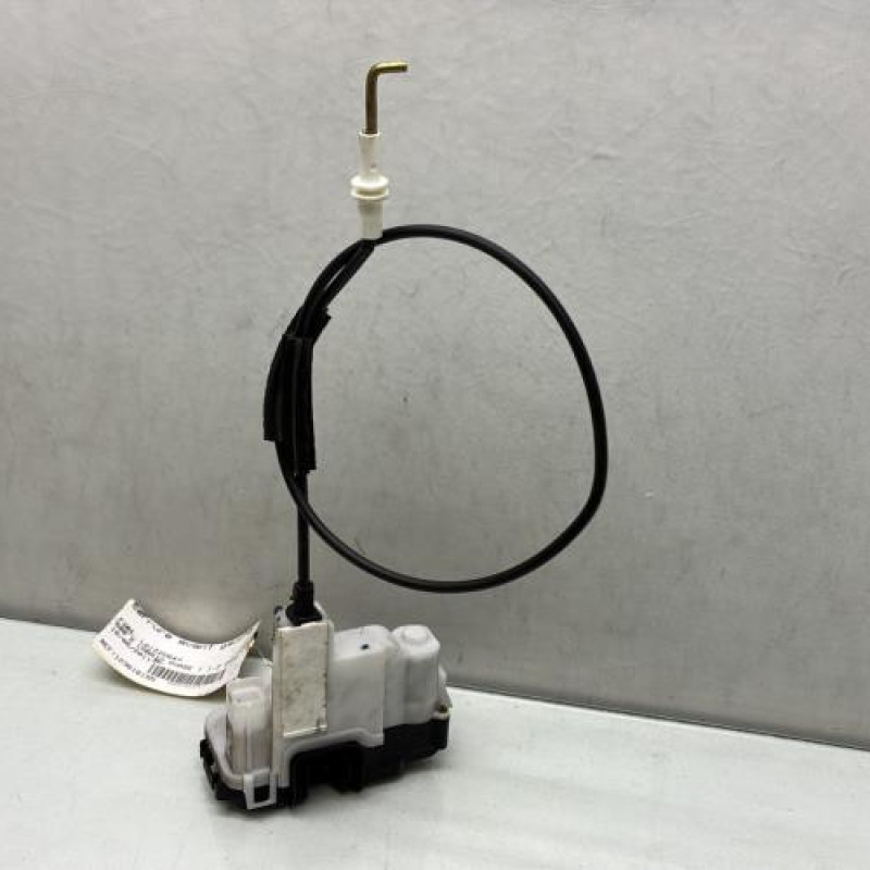 Serrure avant gauche FIAT 500 2 Photo n°3