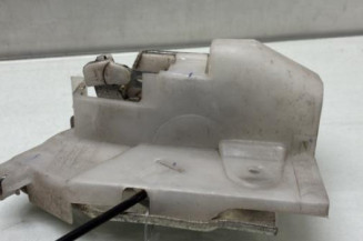 Serrure avant gauche SUZUKI ALTO 3