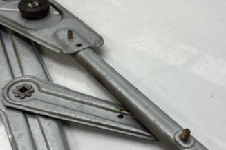 Leve vitre mecanique avant gauche RENAULT TWINGO 1