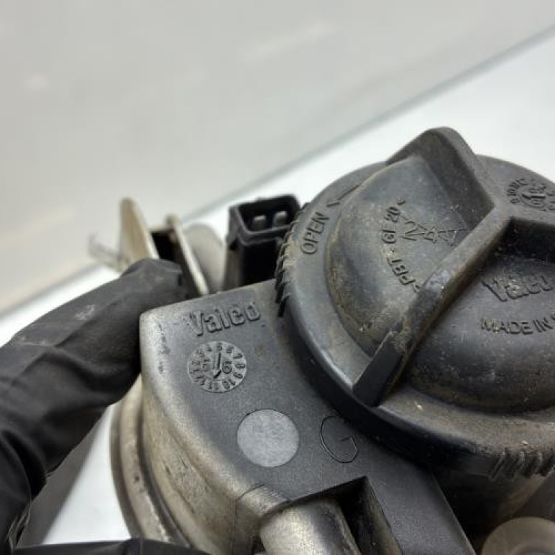 Anti brouillard gauche (feux) PEUGEOT 206 Photo n°4