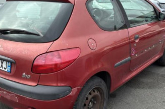Anti brouillard gauche (feux) PEUGEOT 206