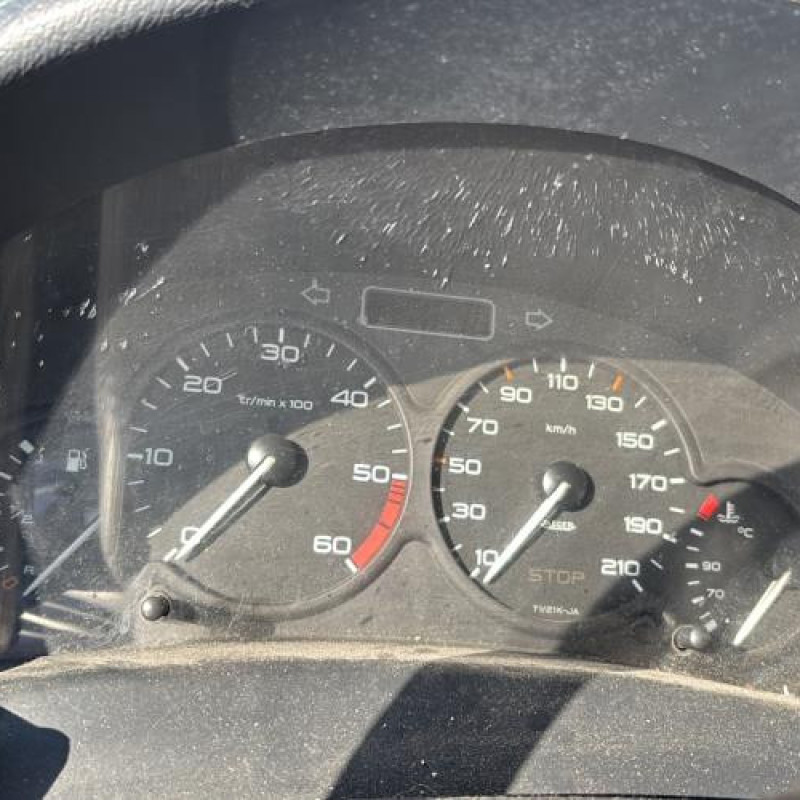 Retroviseur droit PEUGEOT PARTNER 1 Photo n°19