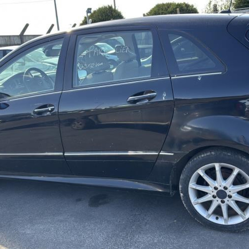 Serrure arriere gauche MERCEDES CLASSE B 245 Photo n°10