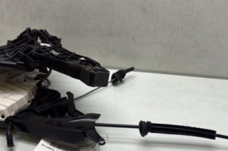 Serrure avant droit MERCEDES CLASSE B 245