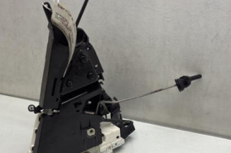 Serrure avant droit MERCEDES CLASSE B 245