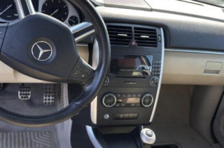 Serrure avant droit MERCEDES CLASSE B 245