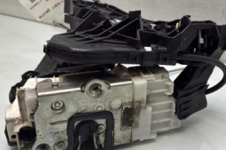 Serrure avant gauche MERCEDES CLASSE B 245 Photo n°1