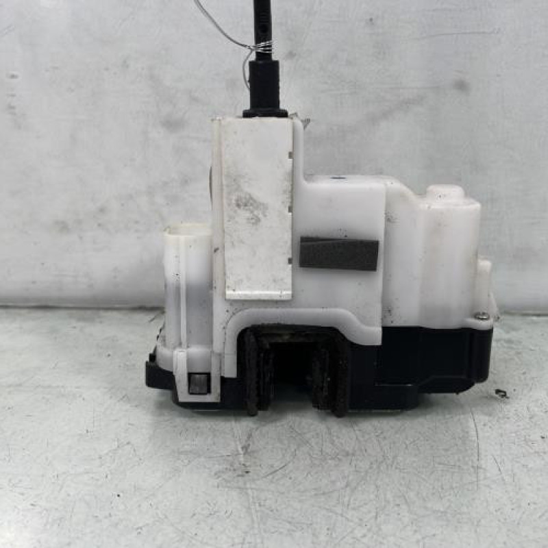 Serrure avant gauche FIAT PANDA 2 Photo n°2