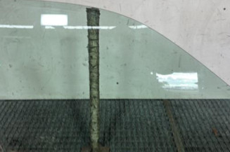 Vitre avant droit RENAULT CLIO 2 Photo n°1