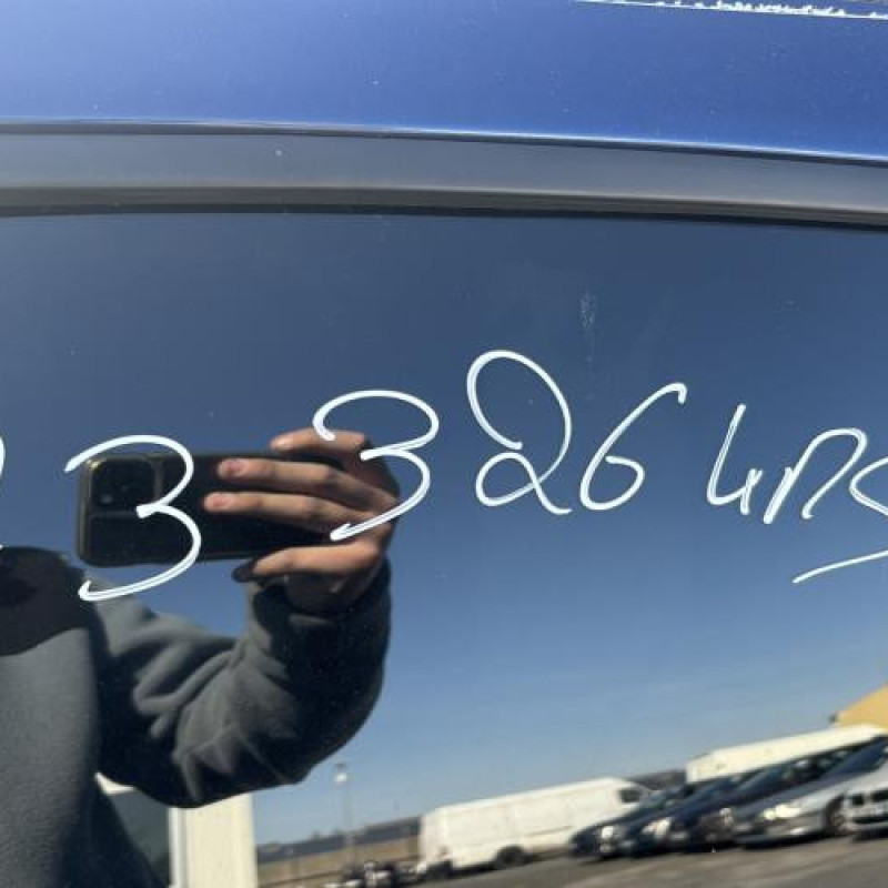 Vitre avant droit RENAULT CLIO 2 Photo n°13