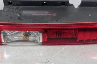 Feu arriere principal droit (feux) RENAULT TRAFIC 2 Photo n°1