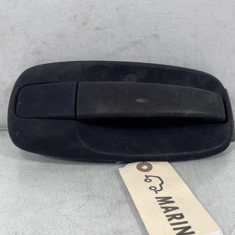 Poignee porte coffre gauche RENAULT TRAFIC 2 Photo n°1