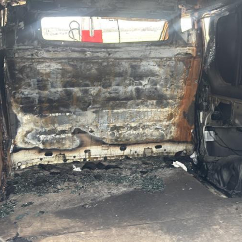 Poignee porte coffre gauche RENAULT TRAFIC 2 Photo n°9