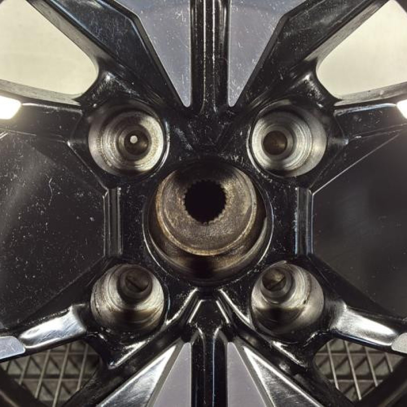 Jante PEUGEOT 208 2 Photo n°2