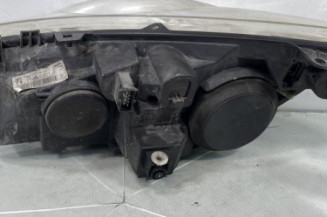 Optique avant principal gauche (feux)(phare) PEUGEOT 307