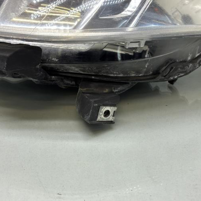 Optique avant principal gauche (feux)(phare) PEUGEOT BIPPER Photo n°5