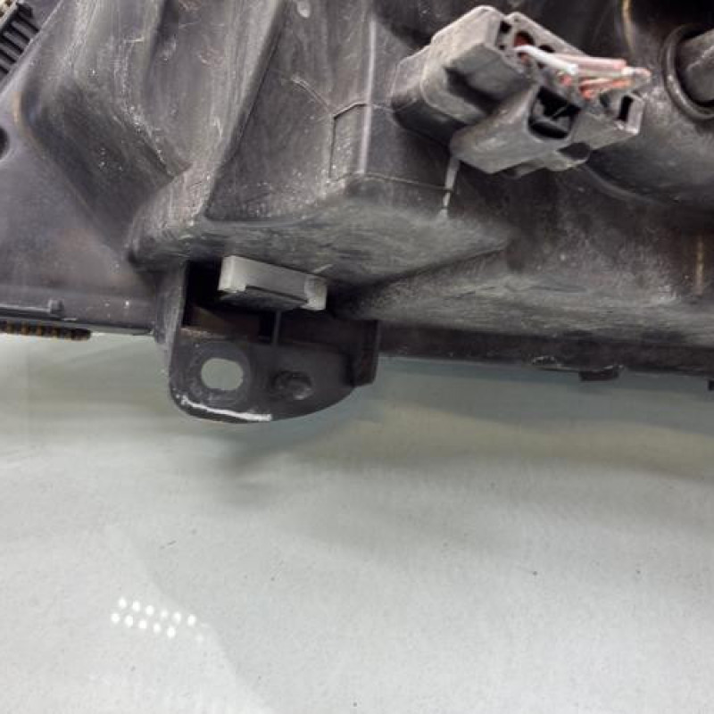 Optique avant principal droit (feux)(phare) RENAULT CLIO 2 Photo n°6