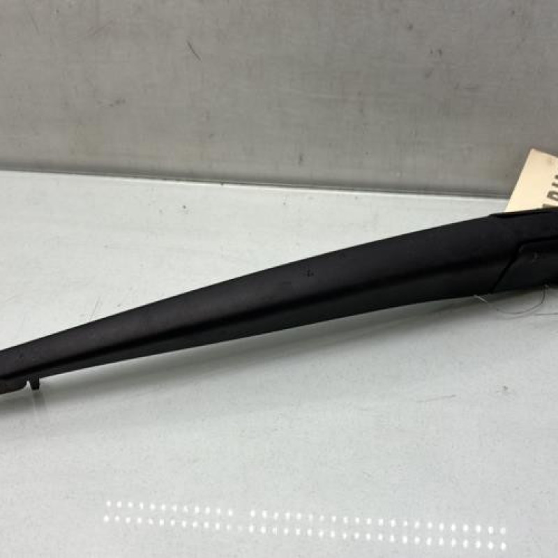 Bras essuie glace arriere RENAULT TWINGO 3 Photo n°1