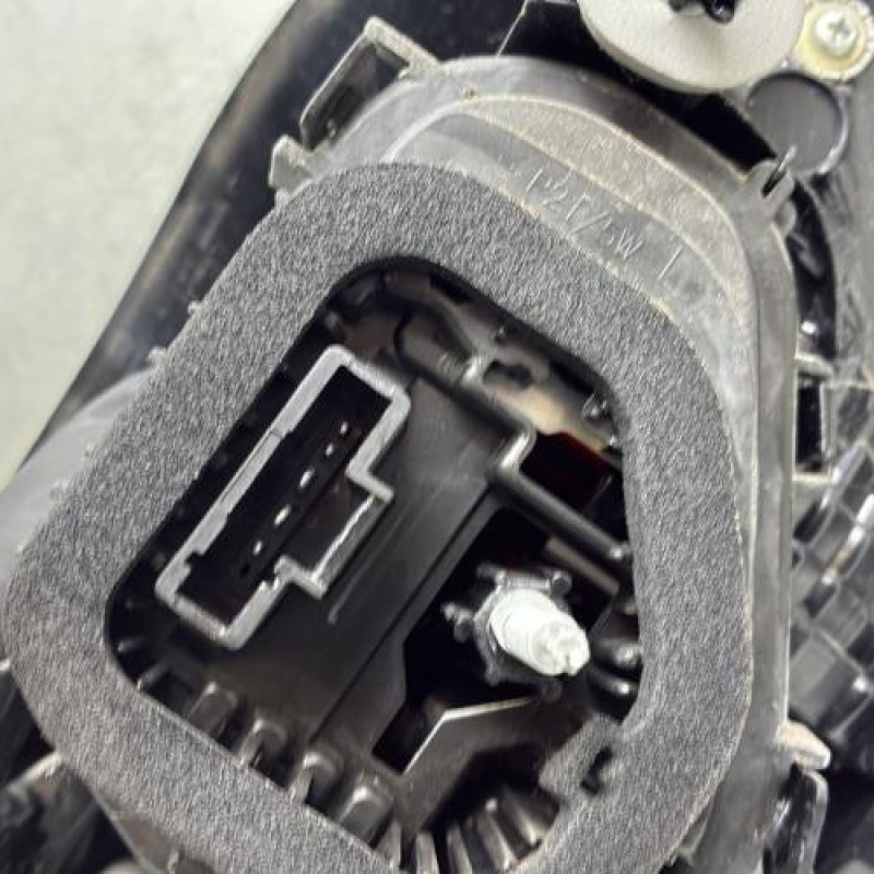 Feu arriere principal gauche (feux) RENAULT TWINGO 3 Photo n°3