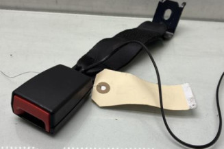 Attache ceinture arriere droit RENAULT TWINGO 3 Photo n°1