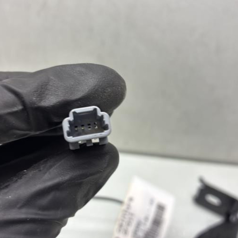 Attache ceinture arriere droit RENAULT TWINGO 3 Photo n°3