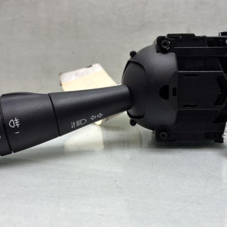 Commodo phare RENAULT TWINGO 3 Photo n°1