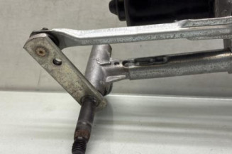 Moteur essuie glace avant RENAULT TWINGO 3