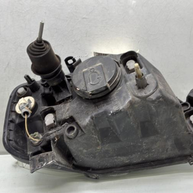 Optique avant principal gauche (feux)(phare) DACIA LOGAN 1 Photo n°4