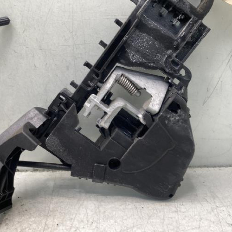 Serrure arriere gauche MERCEDES CLASSE B 245 Photo n°5