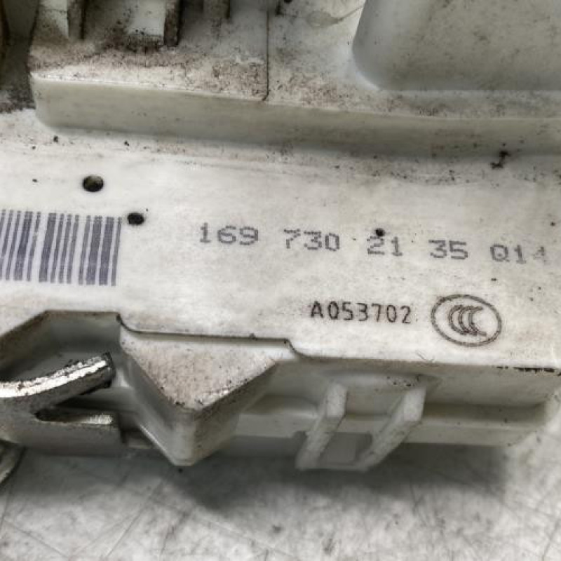 Serrure arriere gauche MERCEDES CLASSE B 245 Photo n°7