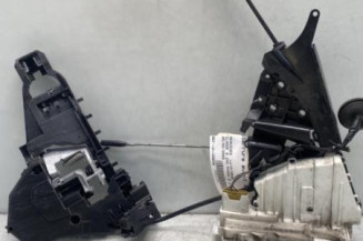 Serrure avant droit MERCEDES CLASSE B 245