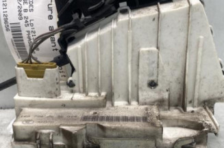Serrure avant droit MERCEDES CLASSE B 245