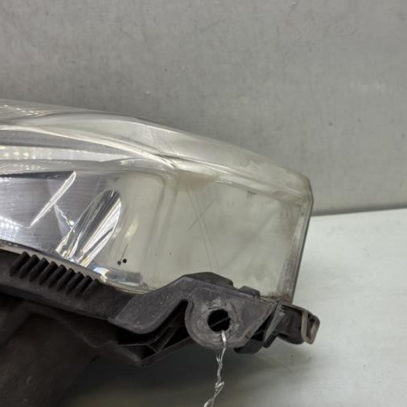 Optique avant principal gauche (feux)(phare) OPEL ASTRA H Photo n°3