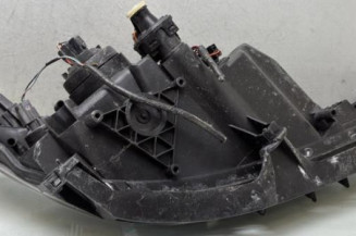 Optique avant principal gauche (feux)(phare) MAZDA 3 1