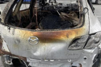 Optique avant principal gauche (feux)(phare) MAZDA 3 1