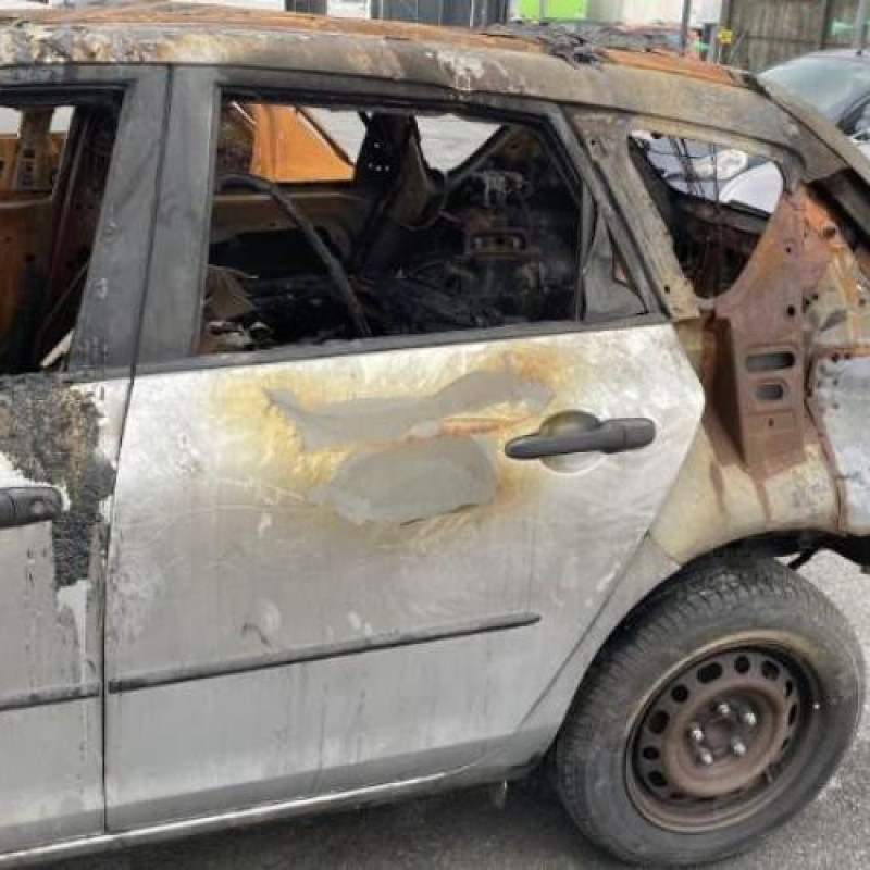 Optique avant principal gauche (feux)(phare) MAZDA 3 1 Photo n°20