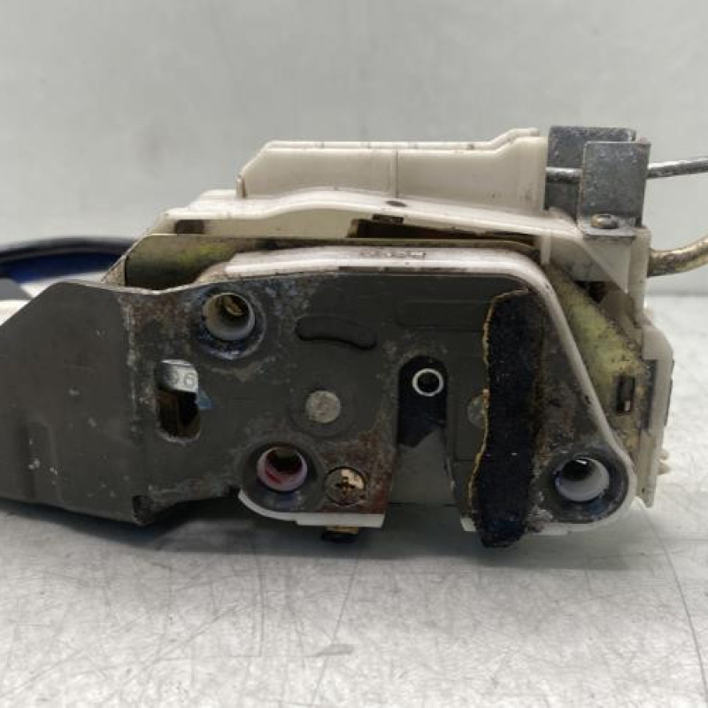 Serrure avant gauche SUZUKI WAGON-R Photo n°2