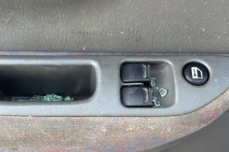 Serrure avant gauche SUZUKI WAGON-R