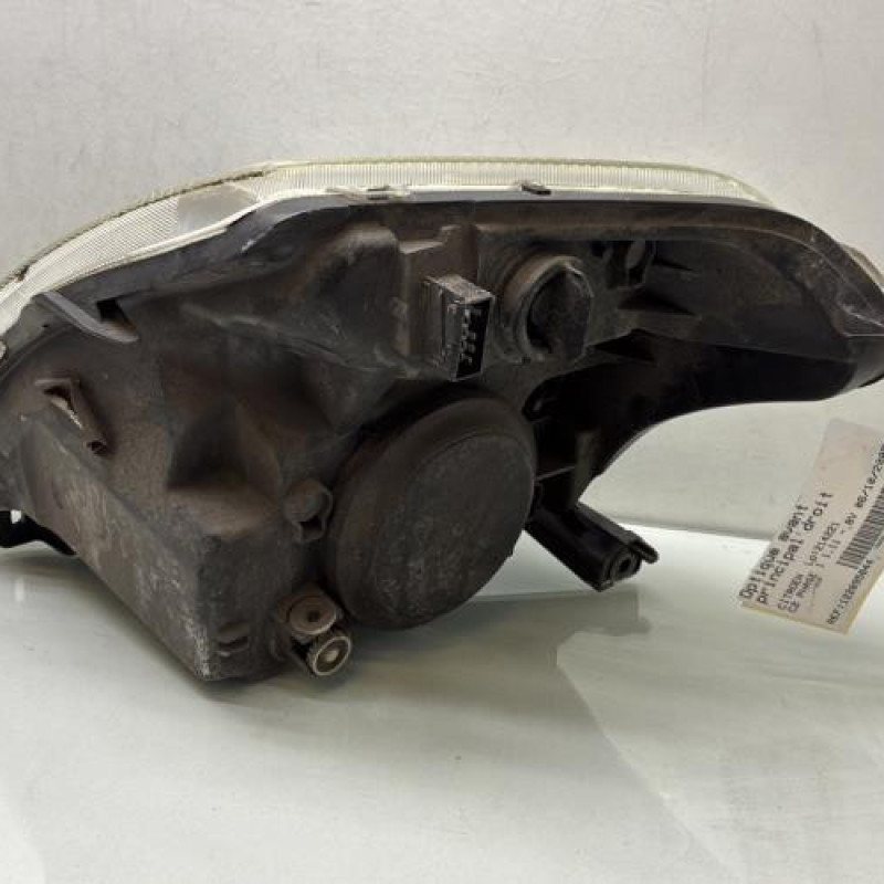 Optique avant principal droit (feux)(phare) CITROEN C2 Photo n°4