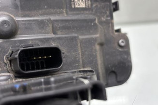 Serrure avant droit FORD PUMA 2