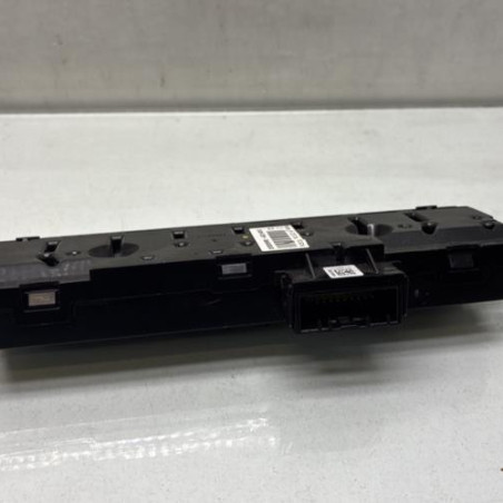 Bouton de warning RENAULT CLIO 5