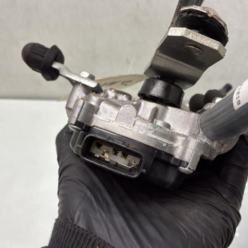 Moteur essuie glace avant RENAULT CLIO 5 Photo n°7