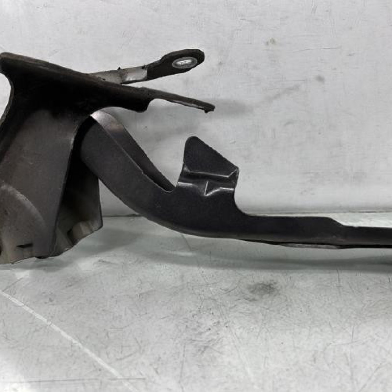 Charniere de capot PEUGEOT 308 2 SW Photo n°2