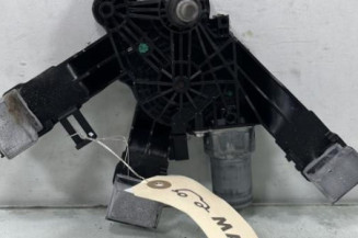 Moteur essuie glace arriere PEUGEOT 308 2 SW Photo n°1