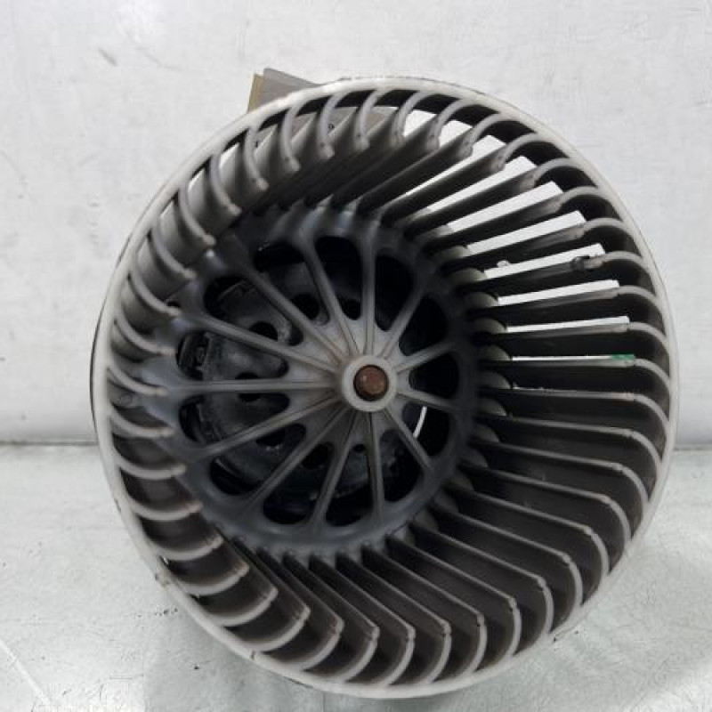 Pulseur d'air PEUGEOT 308 2 SW Photo n°6