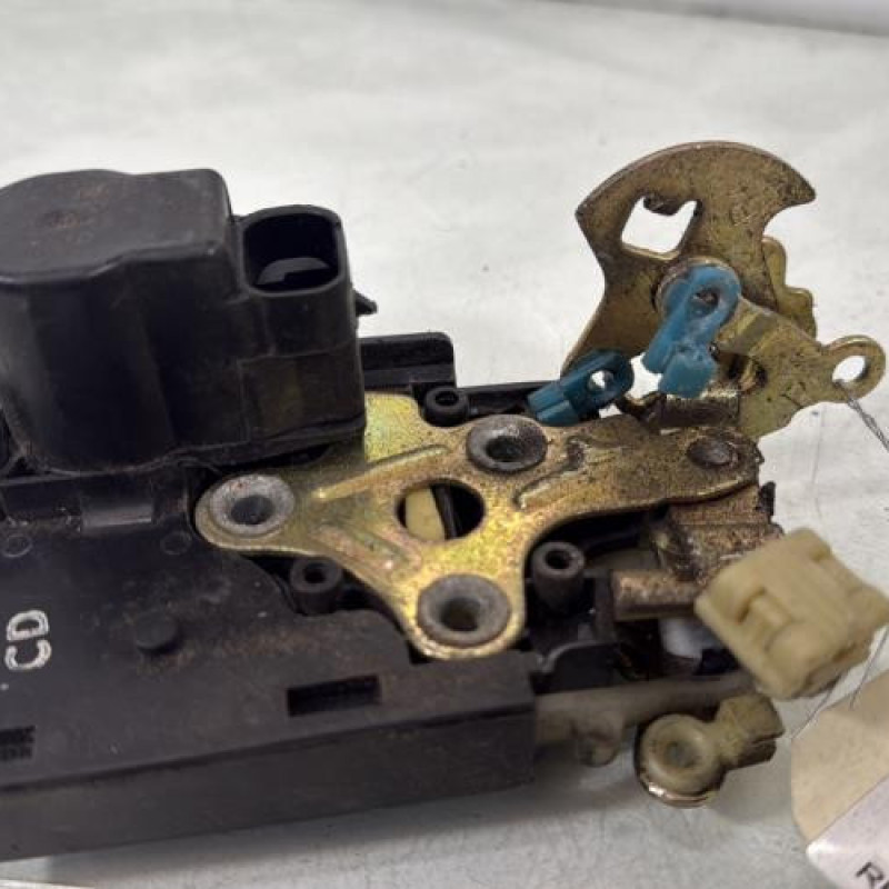 Serrure avant droit DAEWOO KALOS Photo n°4