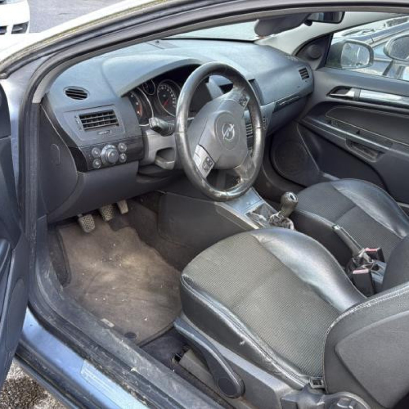 Retroviseur droit OPEL ASTRA H Photo n°18